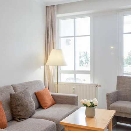 660, Seepark Апартаменты *